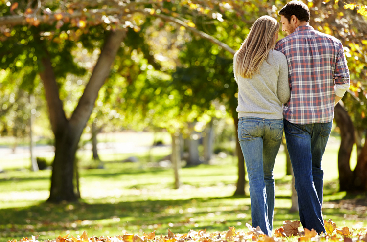 Couple walking together - How do you get yourself a good woman, or a good man?